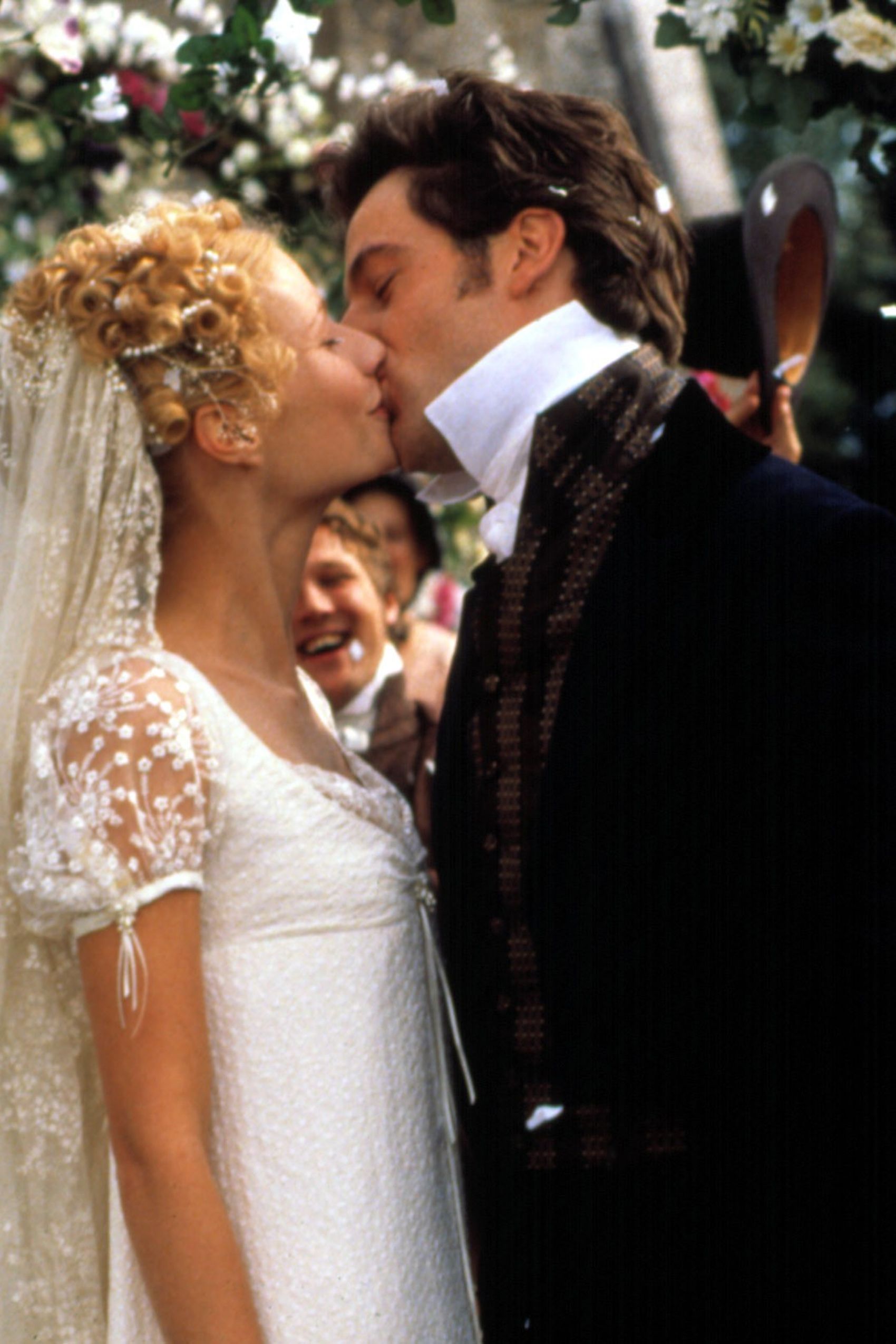 32 ყველაზე დასამახსოვრებელი საქორწინო კაბა ფილმებიდან