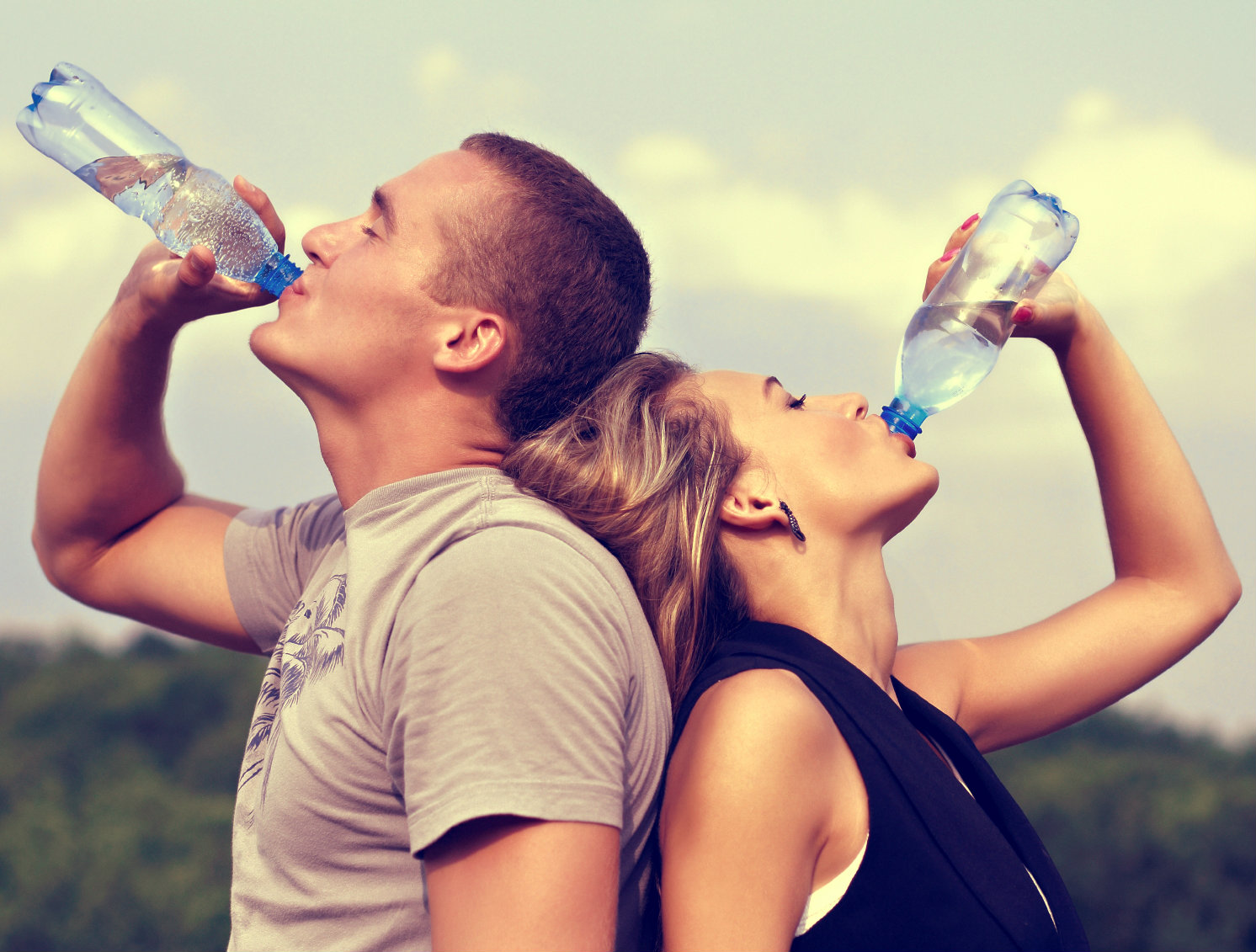 6 სიტუაცია, რა დროსაც კატეგორიულად არ შეიძლება წყლის დალევა