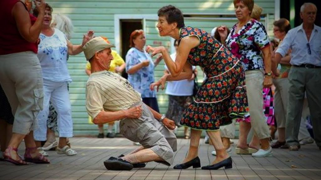 ცეკვა დაბერების პროცესს აფერხებს და ალცჰეიმერის გაჩენის შანსს ამცირებს - კვლევის შედეგი