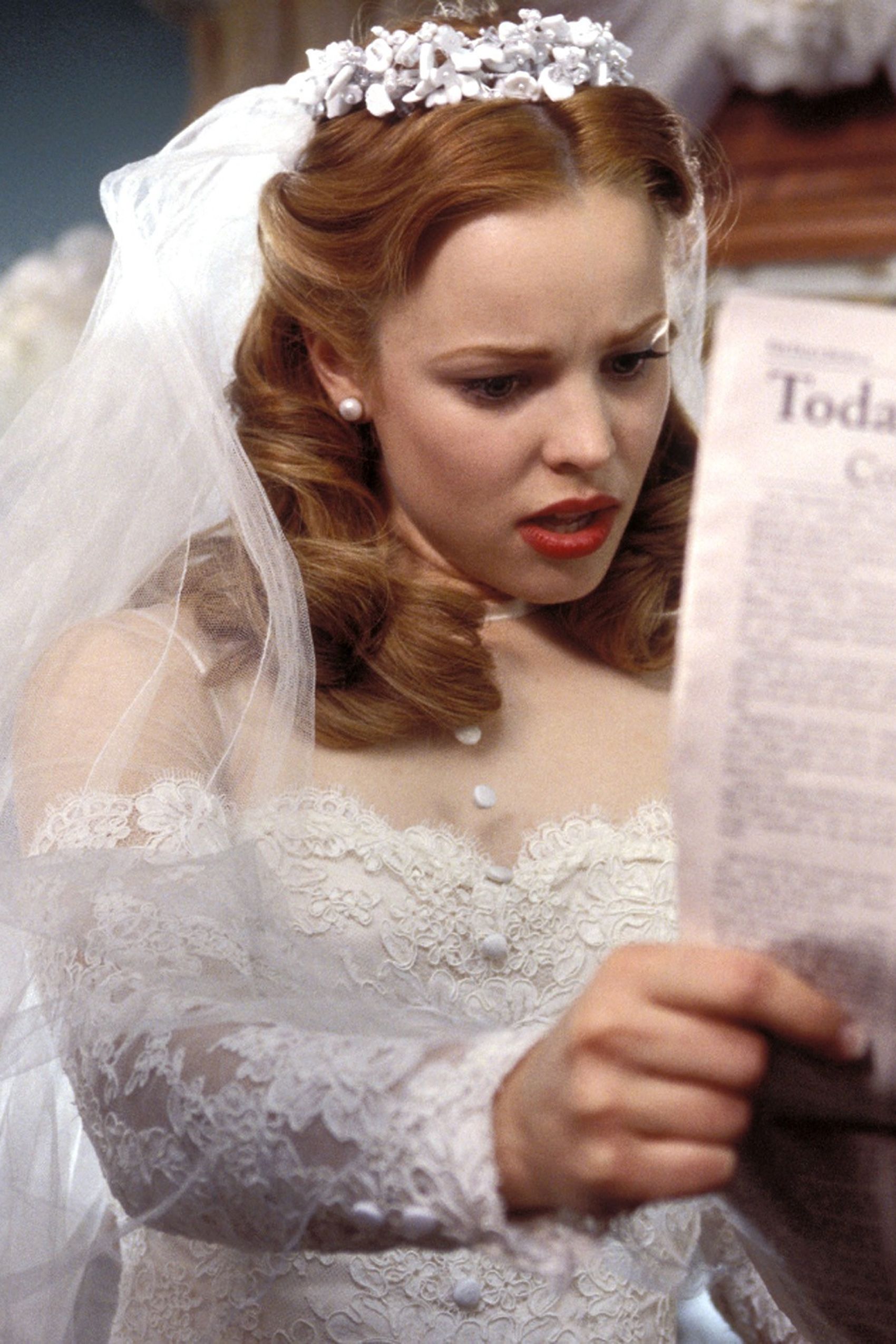 32 ყველაზე დასამახსოვრებელი საქორწინო კაბა ფილმებიდან