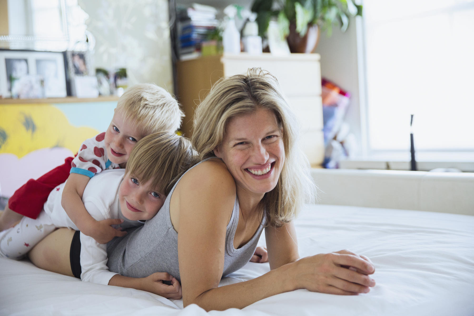 8 ჩვევა - რა უნდა გააკეთოთ იმისთვის, რომ ბედნიერი დედა იყოთ?