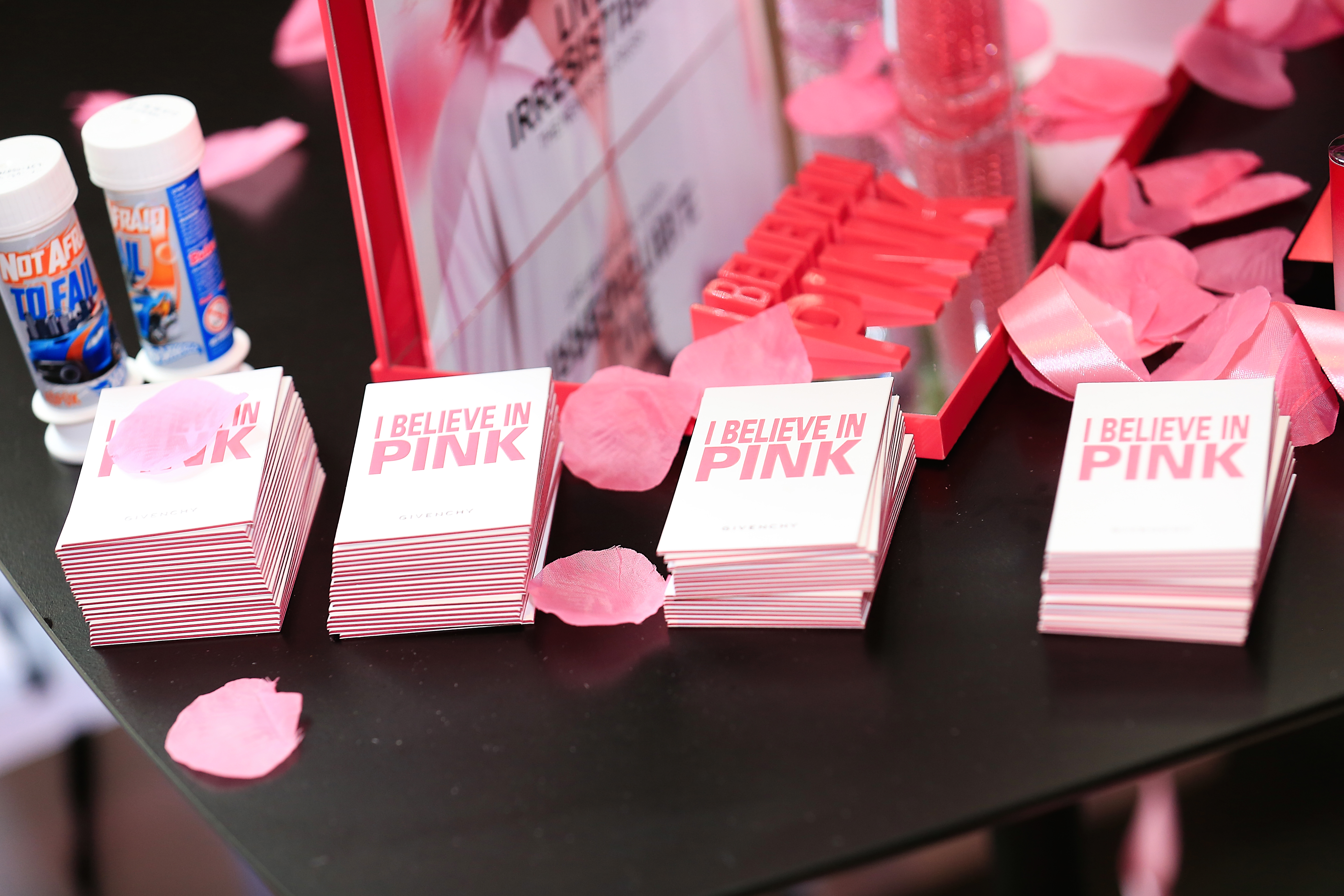 Givenchy-ს სასიყვარულო განაცხადი: Live Irresistible Rosy Crush